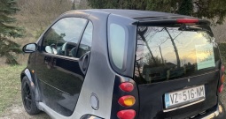 Prodajem Smart for two 0.7 2003 godište