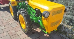 Traktor Tomo Vinković 420, sa prikolicom i plugom