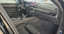 BMW SERIJA 5 520d M