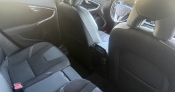 Volvo V40 D2 Momentum, navigacija, klima, Top stanje