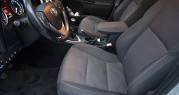 Toyota Auris 2,0 d-4d 2013g super stanje reg do 12mj otplata zamjena d ⭐⭐⭐⭐⭐