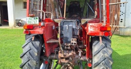 Massey Ferguson 245