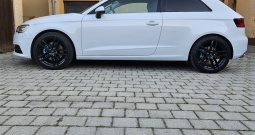 Audi A3 8v 1.8 TFSI COUPE