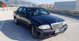 Mercedes W202 2.2 CDI