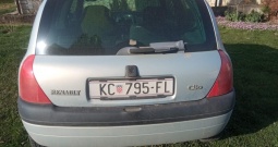 Renault Clio 1.2, 2000.g, 258.000 km