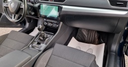 Škoda Superb combi 2,0 TDi. . Nema prijenosa !