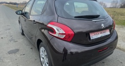 Peugeot 208 1,4. . Klimatronic, pdc, nema prijenosa !