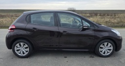 Peugeot 208 1,4. . Klimatronic, pdc, nema prijenosa !