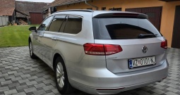 VW passat variant 1,6 TDi. . Navi, pdc, grij. Sjedala, samo 126 tkm !