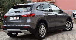 Mercedes GLA Klasa 180d 2.0 Automatik Business -Panorama - Novi Model