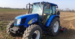 Traktor New Holand T5050 -100 KS