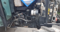 Traktor New Holand T5050 -100 KS