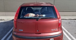 Fiat punto 1,2 SX 12 mjesec 2000 g.