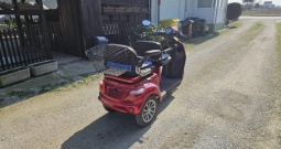 Električni skuter (tri kotača)