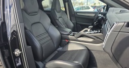 PORSCHE CAYENNE Coupe Platinum Edition