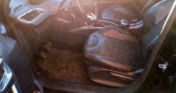Peugeot 2008 1. 6 e-hdi
