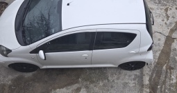 Toyota Aygo 1.0, bemzinac, 2010.g.