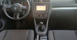 VW golf 6 1.6 TDi 105 ks, navi, alu, kao nov