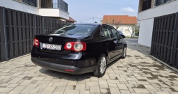 Volkswagen Jetta 1.9 TDI/Prvi vlasnik/Hr-Auto/Orginalni kilometri i stanje/