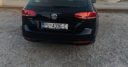 VW Passat Variant 1,6 TDI BMT DSG