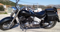 Dragstar 650 – 14 g. Vlasnik_samo 28tkm_reg 5/26_oprema_gratis kožna odijela