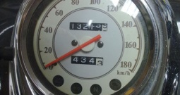 Dragstar 650 – 14 g. Vlasnik_samo 28tkm_reg 5/26_oprema_gratis kožna odijela