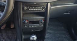 Prodaje se Peugeot 207 Limited edition