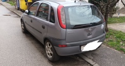 Prodajem Opel Corsu, reg. do 4/2026.