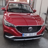 MG ZS EV luxury panorama, automatic, tempomat koža 44. 5 kwh 263km WLTP