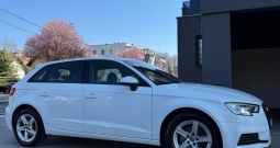 AUDI A3 1.6TDI 131tkm prvi vlasnik HR auto veliki servis odličan