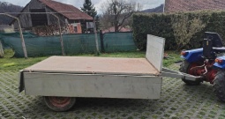 Tomo Vinković 730 + priključci i prikolica
