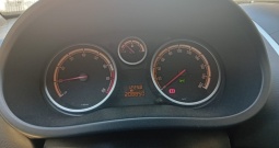 Prodajem Opel Corsu 1.4 u dobrom stanju
