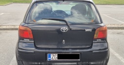 Toyota Yaris 1.0 VVT-i