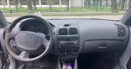 Prodajem Hyundai Accent 1.3