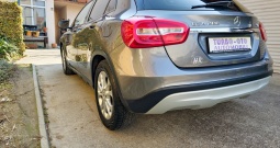 Mercedes GLA 200 CDI, 100 KW,mod.'15.,kao novi,može na kartice!