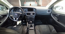Volvo V40, D3, 150 ks, 2016.