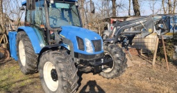 New Holland TL90 sa prednjim utovarivačem i gajbom