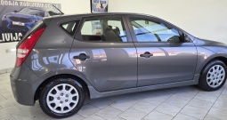 Hyundai i30 1,6 CRDi