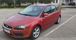 Ford Focus 1.6 Benzin/Plin