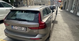 Volvo V60 momentum 2.0D
