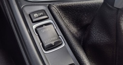 BMW serija 3 318d - navi, bi-xenon, novi lanac, reg 11/2026