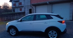 Opel grandland 1.6 cdti -veliki servis-garancija-leasing kartice