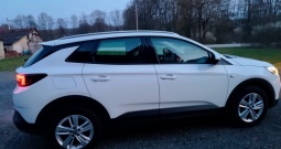 Opel grandland 1.6 cdti -veliki servis-garancija-leasing kartice