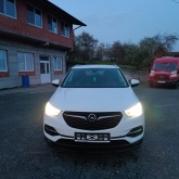 Opel grandland 1.6 cdti -veliki servis-garancija-leasing kartice