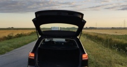 Prodajem Passat Variant 1.6 TDI BMT DSG