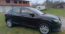 Nissan Qashqai 1.5 dci odličan, garancija na kilometre