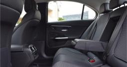 Mercedes C Klasa 200d Automatik Avantgarde-Novi Model