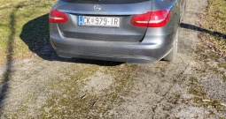 Prodajem mercedes c klase karavan, automatic, 9-tronic, registriran do 10.2026
