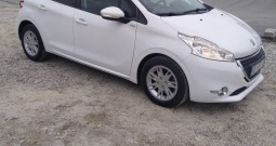 Prodaje se Peugeot 208, 2014.god.