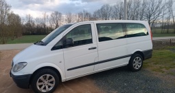 Mercedes Vito putnički 8+1 registriran godinu dana